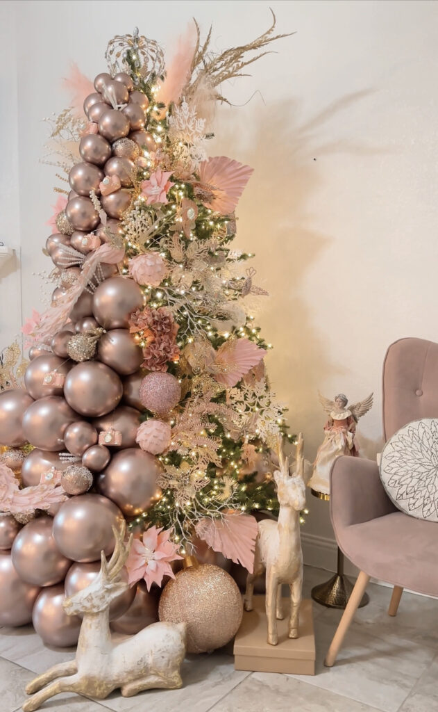 Christmas decoration shiny tree - Mvfiestas & Balloons