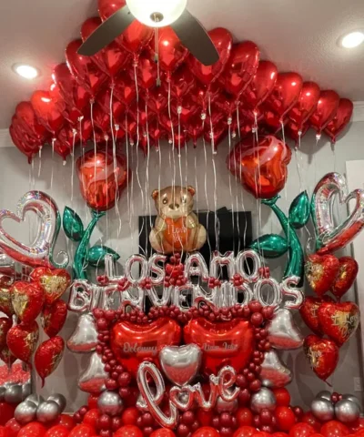 Welcome balloon decorations- Mv Fiestas