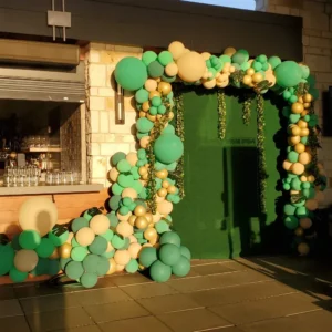 Green Entrance Decoration